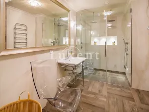 Prodej bytu 3+kk, Karlovy Vary, Vřídelní, 238 m2