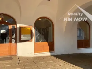 Pronájem obchodního prostoru, Kroměříž, Velké náměstí, 55 m2
