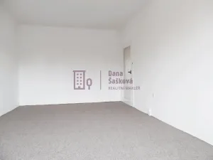 Pronájem bytu 3+1, Jindřichův Hradec, sídliště U Nádraží, 87 m2