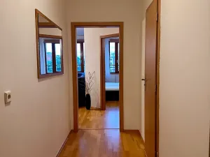 Pronájem bytu 2+kk, Praha - Vršovice, Petrohradská, 58 m2