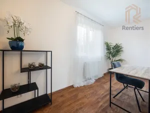 Prodej bytu 2+kk, Praha - Újezd nad Lesy, Domanovická, 67 m2