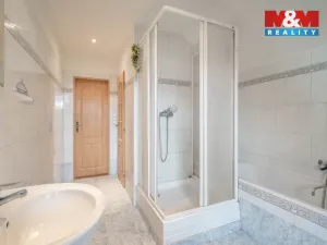 Prodej rodinného domu, Nenačovice, 240 m2