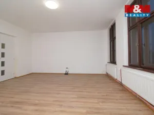 Pronájem bytu 1+1, Úpice, Palackého, 41 m2