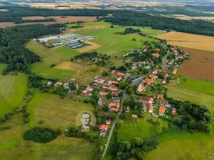 Prodej komerční nemovitosti, Velká Chmelištná, 550 m2