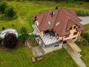 Prodej rodinného domu, Buš, 271 m2