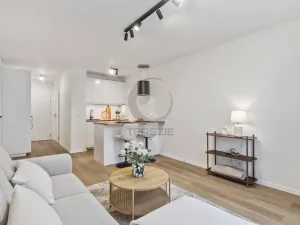 Prodej bytu 2+kk, Praha - Bohnice, Bukolská, 41 m2