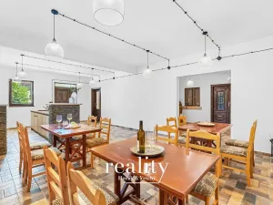 Prodej ubytování, Perná, 205 m2