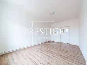 Pronájem bytu 1+1, Praha - Žižkov, Víta Nejedlého, 36 m2