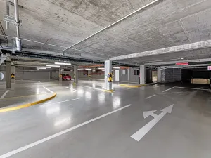 Prodej bytu 5+kk, Praha - Hostavice, Českobrodská, 119 m2