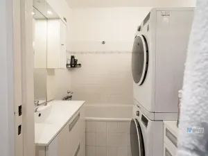 Pronájem bytu 4+1, Praha - Háje, Hviezdoslavova, 74 m2