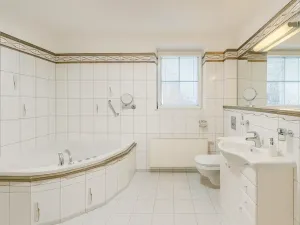 Pronájem rodinného domu, Praha, 145 m2