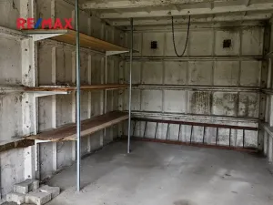 Pronájem garáže, Kolín, 19 m2