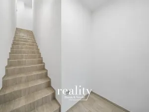 Pronájem bytu 3+kk, Jihlava, Na Nivách, 62 m2