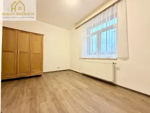 Pronájem bytu 3+kk, Hradec Králové, Pouchovská, 90 m2
