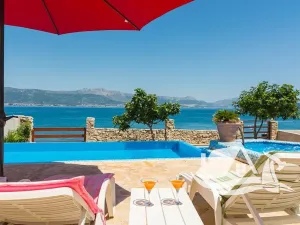 Prodej vily, Slatine, Chorvatsko, 260 m2