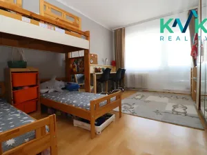 Prodej bytu 3+1, Karlovy Vary, Konečná, 82 m2