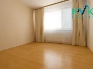 Prodej bytu 3+1, Karlovy Vary, Konečná, 82 m2