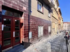 Pronájem bytu 1+1, Praha - Smíchov, Na Skalce, 48 m2