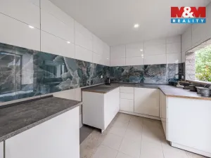 Prodej rodinného domu, Rostoklaty - Nová Ves II, 166 m2