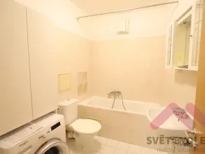 Pronájem bytu 1+kk, Praha - Vysočany, bratří Dohalských, 42 m2