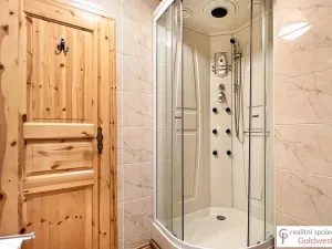 Prodej rodinného domu, Cvikov, 210 m2