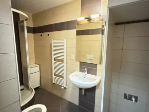 Pronájem bytu 3+kk, Praha - Kolovraty, 100 m2