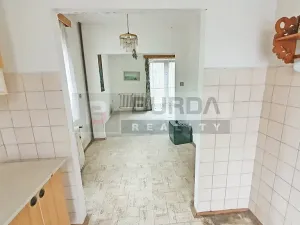 Prodej podílu rodinného domu, Zeleneč, Kasalova, 285 m2