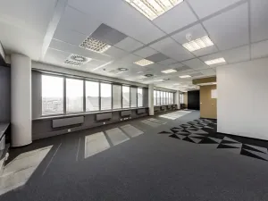 Pronájem kanceláře, Praha - Smíchov, Nádražní, 998 m2