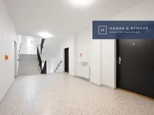 Pronájem bytu 2+kk, Pohořelice, U Kasáren, 55 m2