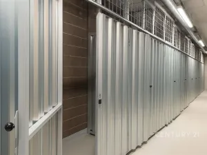 Pronájem bytu 1+kk, Praha, Kolbenova, 40 m2