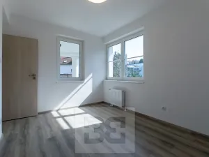 Pronájem bytu 2+kk, Praha - Stodůlky, Ke Koh-i-nooru, 48 m2