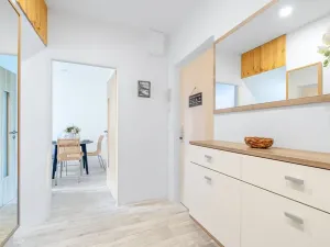 Prodej bytu 2+1, Praha - Vokovice, Syrská, 52 m2