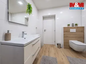 Prodej rodinného domu, Jehnědí, 189 m2