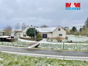 Prodej rodinného domu, Třebařov, 336 m2