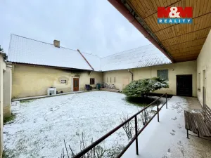 Prodej rodinného domu, Třebařov, 216 m2