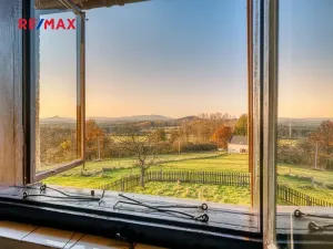 Prodej rodinného domu, Provodín, 290 m2