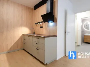 Pronájem bytu 2+kk, Praha - Prosek, Čakovická, 55 m2