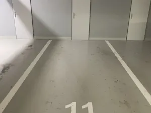 Pronájem garážového stání, Olomouc, Eduarda Hamburgera, 13 m2