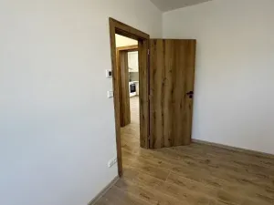 Pronájem bytu 2+kk, Rostěnice-Zvonovice, 52 m2