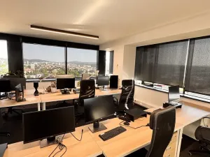 Pronájem kanceláře, Brno, Šumavská, 483 m2