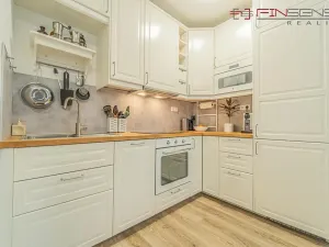 Prodej bytu 2+kk, Praha - Uhříněves, K Netlukám, 52 m2