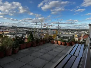 Prodej bytu 2+kk, Praha, Ve Smečkách, 80 m2