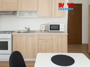 Pronájem bytu 1+1, Chomutov, Jirkovská, 35 m2