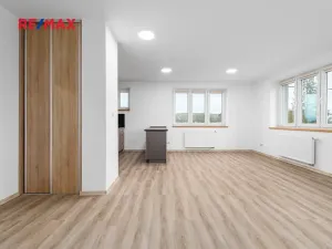 Pronájem bytu 2+kk, Klatovy, K Letišti, 58 m2