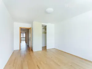 Pronájem bytu 3+kk, Praha - Vysočany, Podnádražní, 100 m2