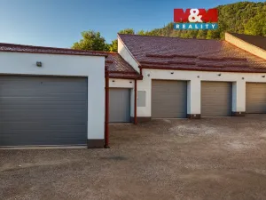 Pronájem garáže, Tišnov, Jungmannova, 18 m2