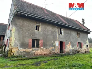 Prodej zemědělské usedlosti, Pnětluky, 181 m2