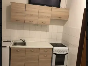 Pronájem bytu 2+kk, Praha, U Santošky, 50 m2