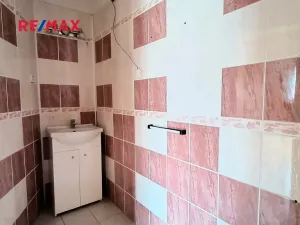 Prodej rodinného domu, Slatina, 235 m2