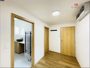 Prodej bytu 3+kk, Benešov, Na Tržišti, 65 m2